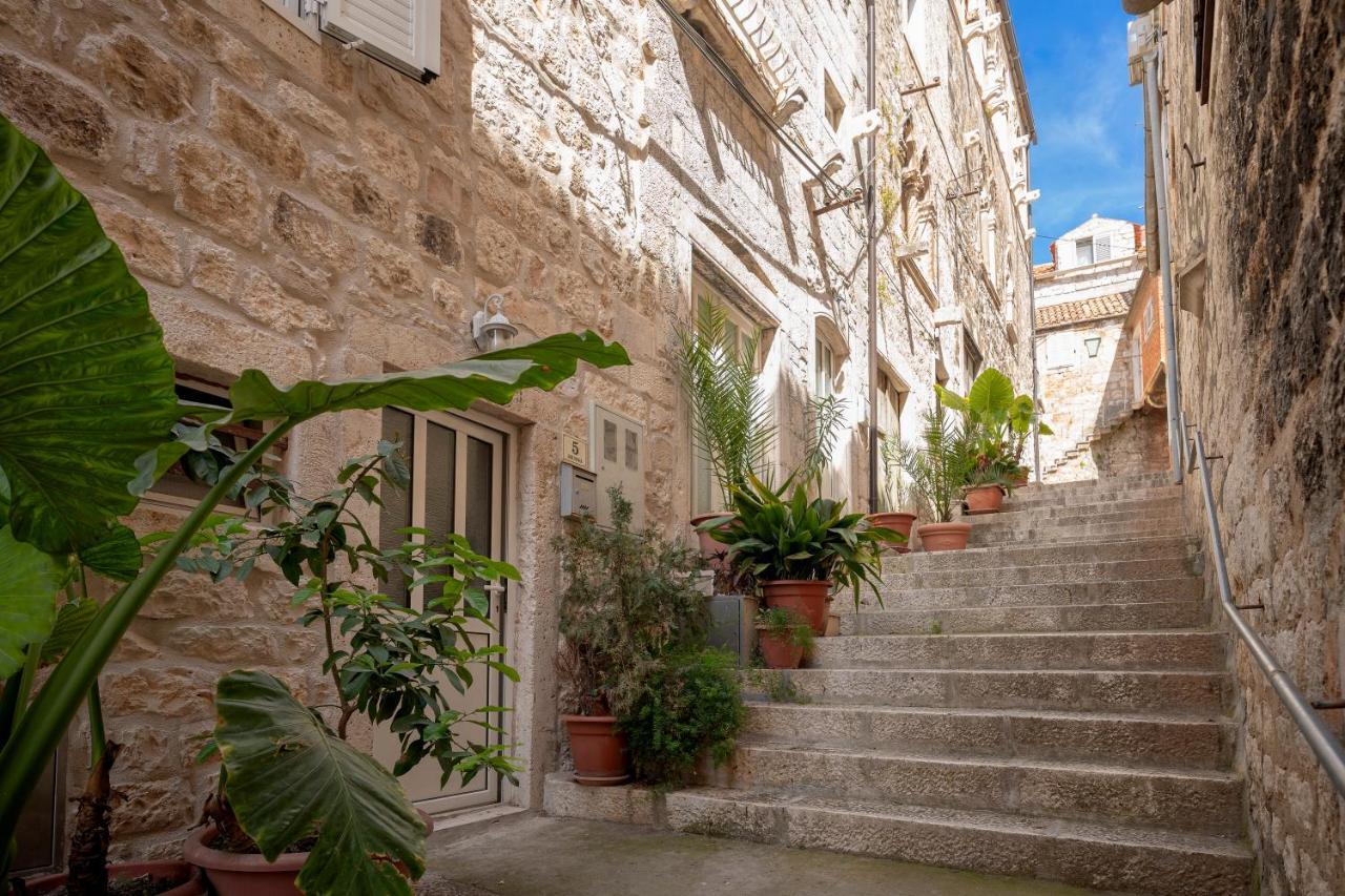 Harbourside Guesthouse Mandina - Zf Hvar Hvar Town Exterior photo